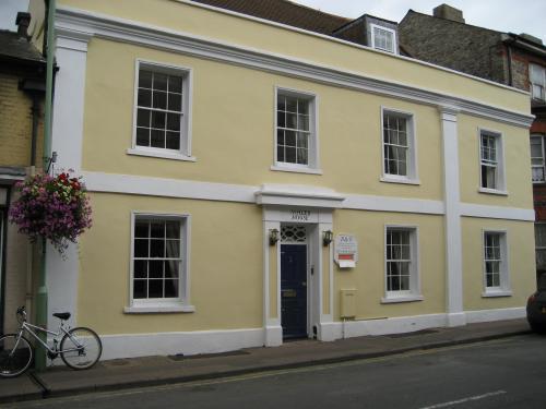 Ashley House Ξενοδοχείο Newmarket  Εξωτερικό φωτογραφία